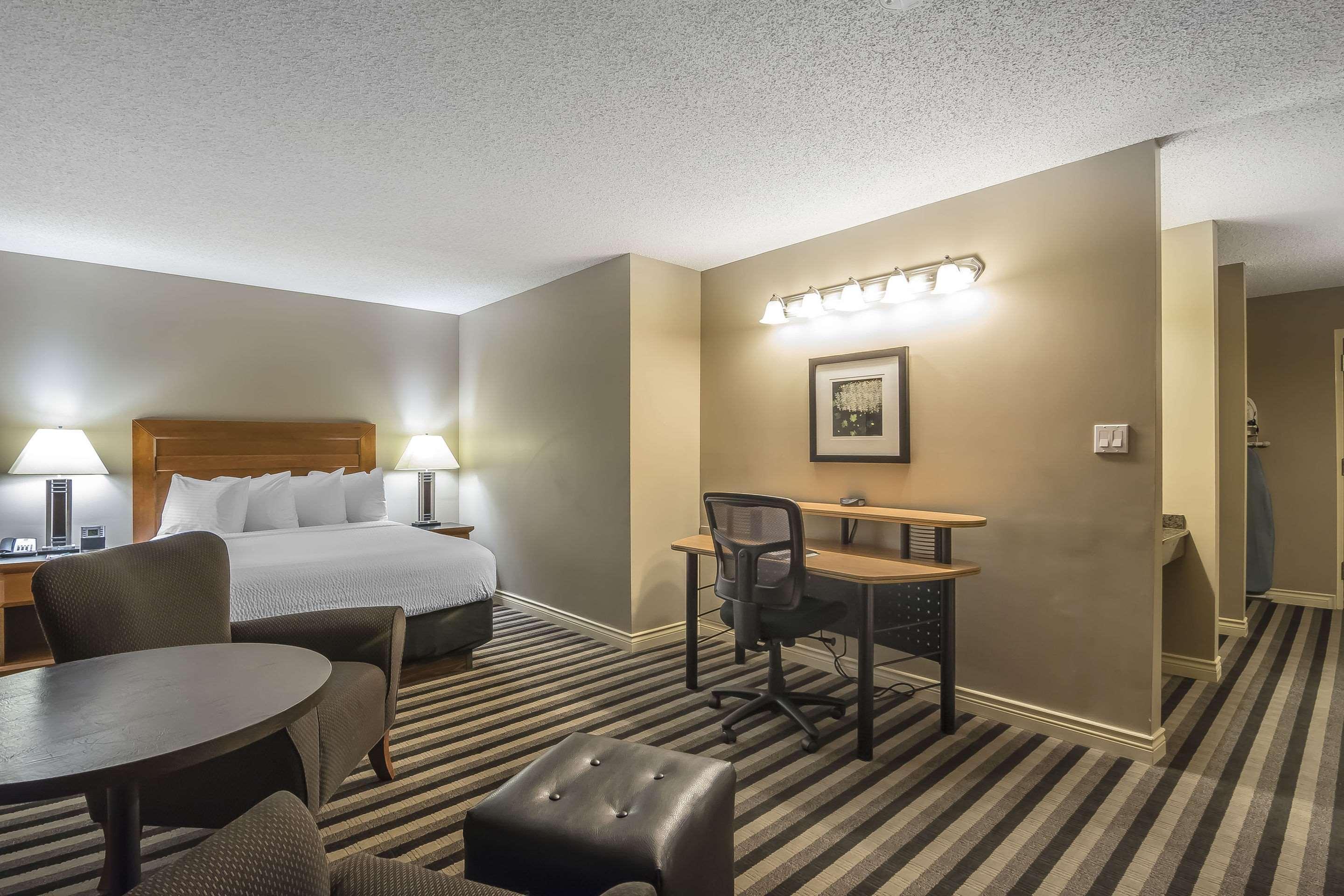 Quality West Inn