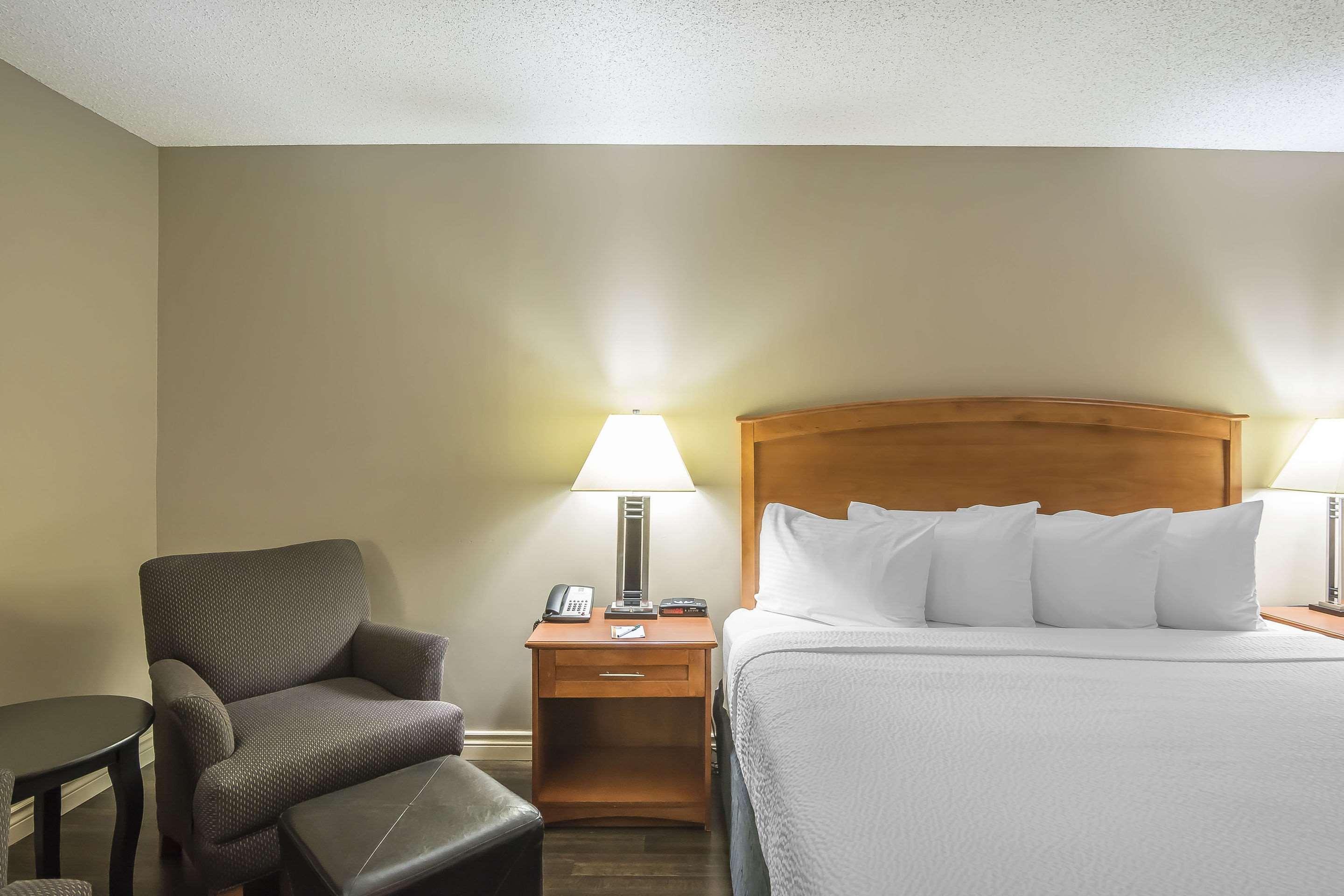 Inn Quality West Edmonton